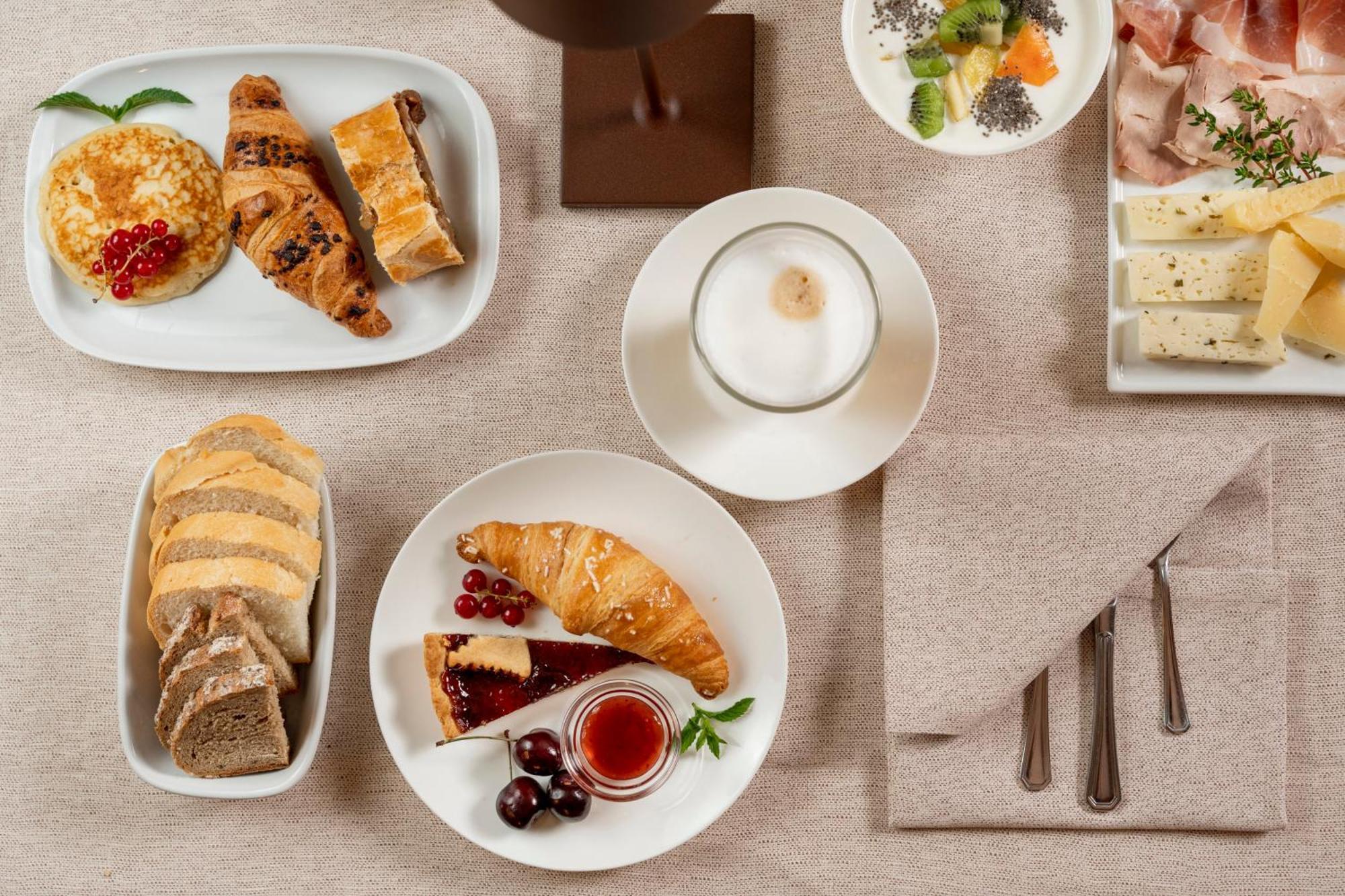 Hotel La Maison Wellness & Spa アッレゲ エクステリア 写真